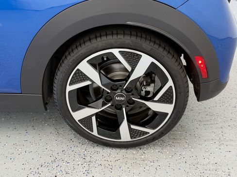 Certified 2026 MINI Cooper S FWD image 23