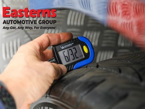 Used 2022 Dodge Charger R/T w/ Blacktop Package image 30