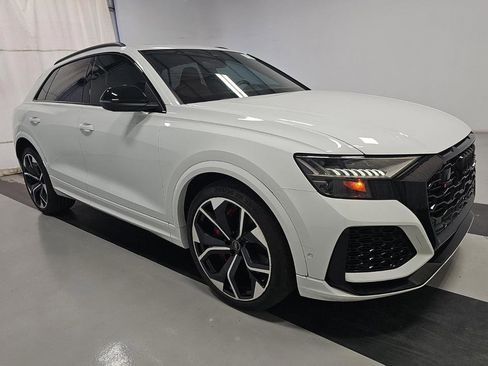 Used 2023 Audi RS Q8 w/ Black Optic Package AWD/4WD image 3