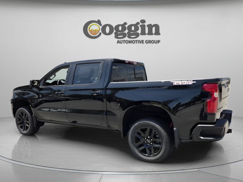 New 2026 Chevrolet Silverado 1500 LT Trail Boss w/ Convenience Package II AWD/4WD image 3