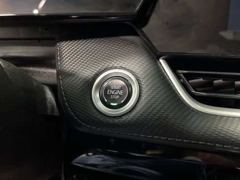 Used 2025 Chevrolet Equinox LT image 26