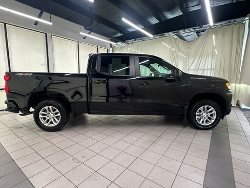 Certified 2026 Chevrolet Silverado 1500 RST AWD/4WD image 3