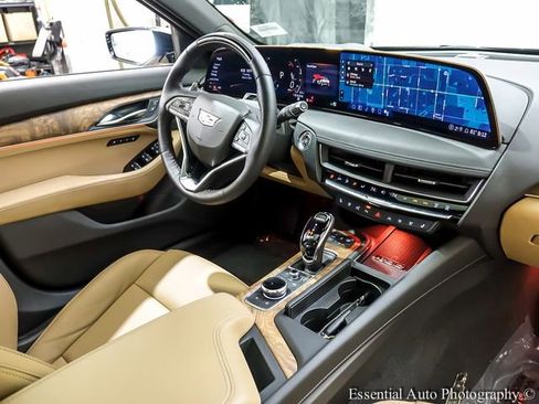 Certified 2025 Cadillac CT5 Premium Luxury RWD image 35