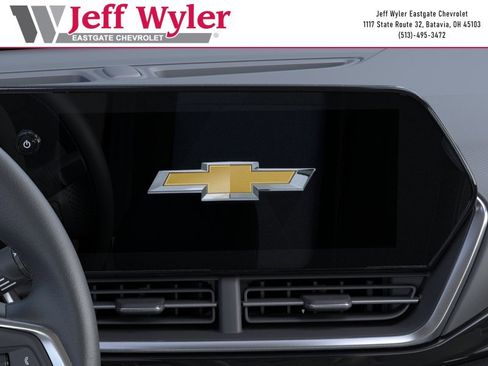 New 2026 Chevrolet Trax ACTIV w/ Driver Confidence Package FWD image 21