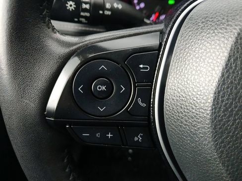 Used 2020 Toyota RAV4 XLE Premium AWD/4WD image 11