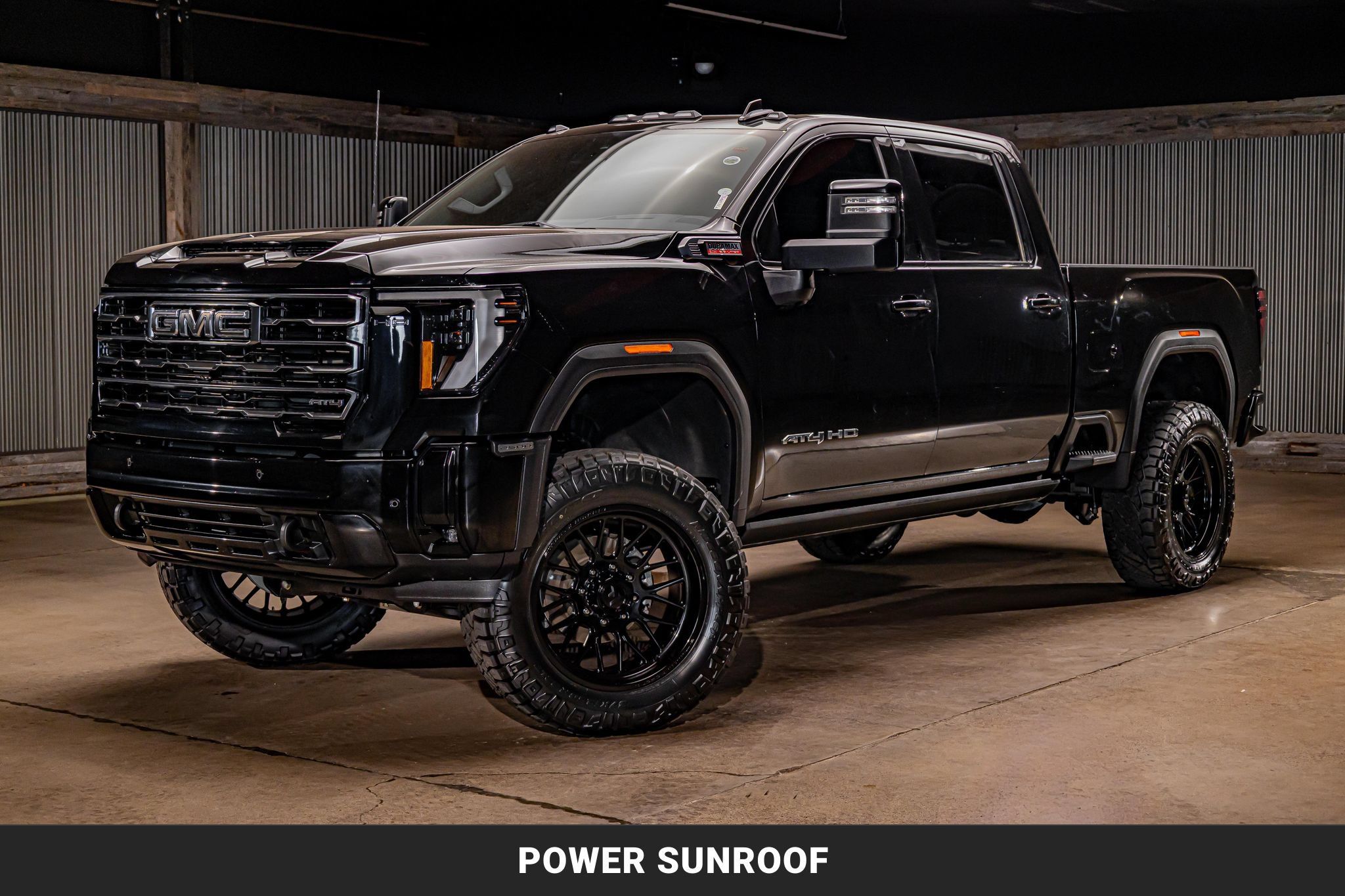 Used 2026 GMC Sierra 2500 AT4 w/ AT4 Premium Plus Package AWD/4WD image 5
