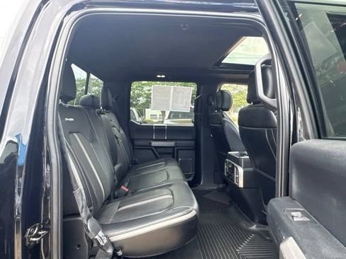 Used 2019 Ford F150 Platinum w/ Equipment Group 701A Luxury AWD/4WD image 16