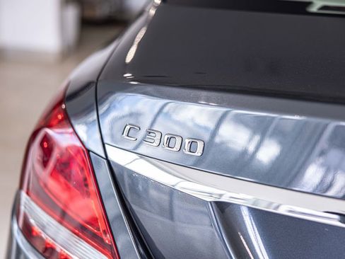 Used 2015 Mercedes-Benz C 300 4MATIC Sedan image 16