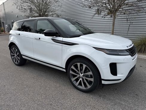 New 2026 Land Rover Range Rover Evoque S image 4