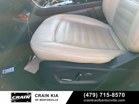 Used 2018 Ford Edge SEL w/ Equipment Group 201A image 11