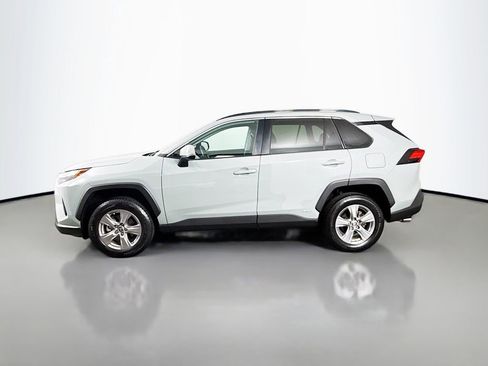 Certified 2022 Toyota RAV4 XLE AWD/4WD image 8