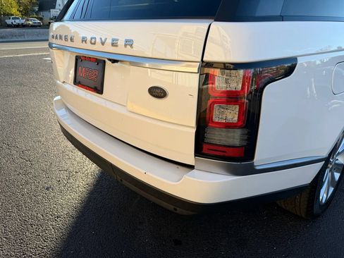 Used 2017 Land Rover Range Rover HSE AWD/4WD image 37