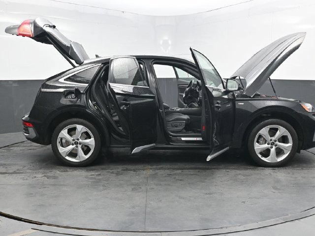 Used 2021 Audi Q5 Prestige w/ Prestige Package AWD/4WD image 51