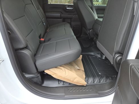 New 2026 GMC Sierra 3500 Pro w/ Convenience Package image 21