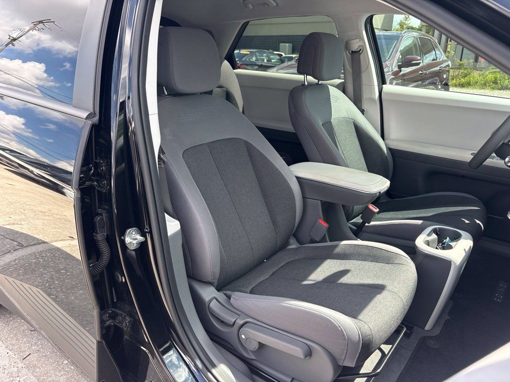 Used 2024 Hyundai Ioniq 5 SEL RWD image 20