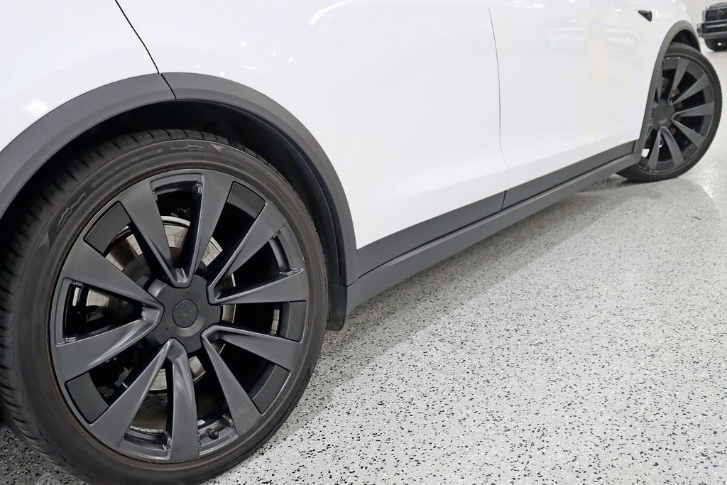 Used 2022 Tesla Model X Plaid AWD/4WD image 12
