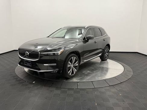Certified 2023 Volvo XC60 B5 Plus w/ Protection Package Premier image 3