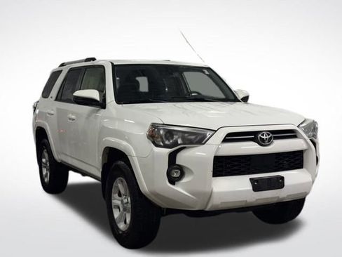 Used 2024 Toyota 4Runner SR5 image 4