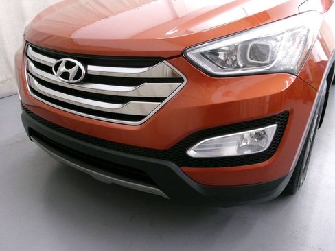 Used 2015 Hyundai Santa Fe Sport w/ Option Group 02 AWD/4WD image 10