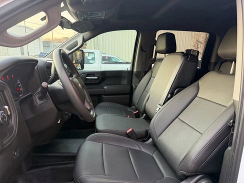 Used 2021 Chevrolet Silverado 2500 W/T w/ WT Convenience Package image 14