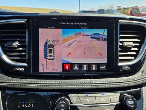 New 2026 Chrysler Pacifica Limited image 22