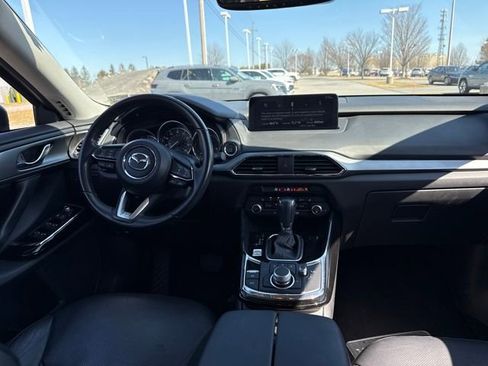Used 2023 MAZDA CX-9 Touring image 16
