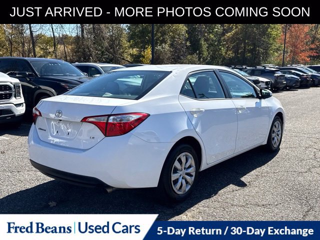 Used 2015 Toyota Corolla LE FWD image 9