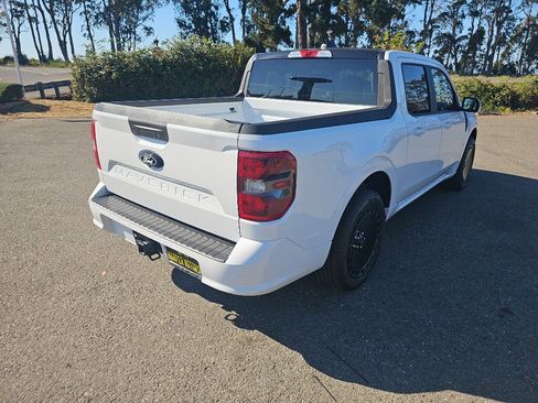 New 2025 Ford Maverick Lobo image 30