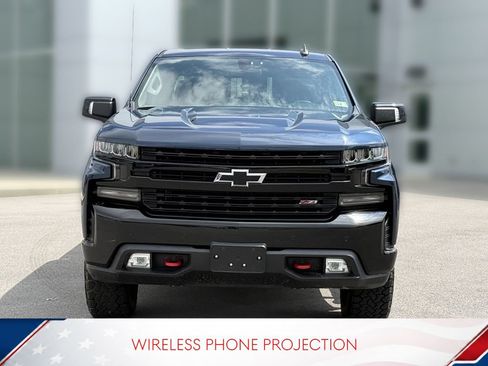 Used 2021 Chevrolet Silverado 1500 LT Trail Boss w/ Convenience Package II AWD/4WD image 3