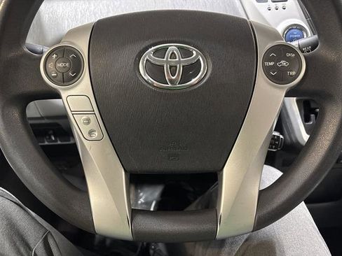 Used 2012 Toyota Prius V Two image 16