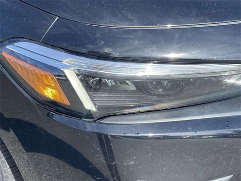 Used 2022 Honda Civic Touring image 11