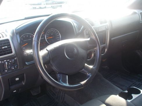Used 2011 Chevrolet Colorado LT AWD/4WD image 13