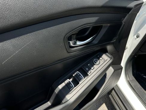 Used 2023 Honda Accord LX image 11