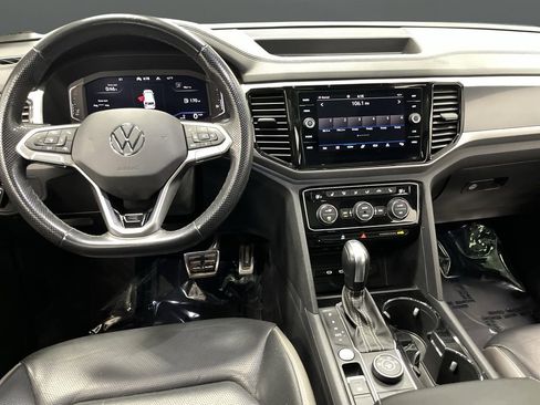 Used 2022 Volkswagen Atlas Cross Sport SEL Premium R-Line image 5