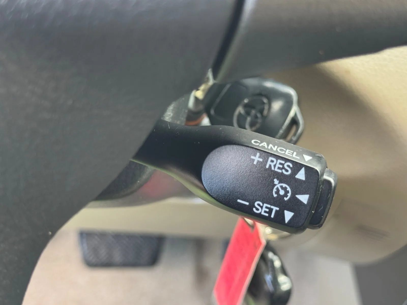 Used 2011 Toyota RAV4 4WD w/ Base L4 Extra Value Pkg image 24
