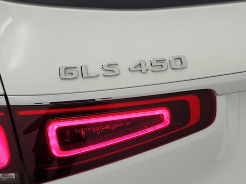 Certified 2022 Mercedes-Benz GLS 450 4MATIC image 29