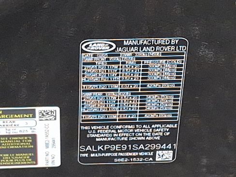 New 2025 Land Rover Range Rover SE image 19