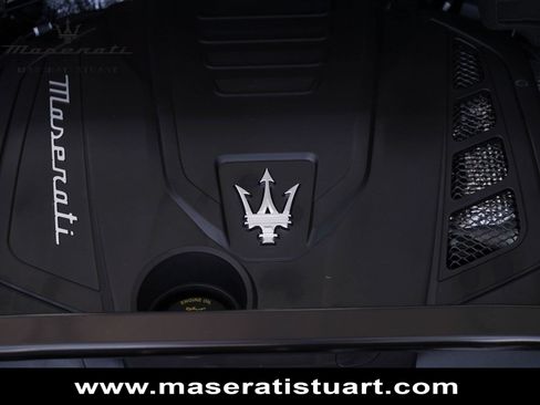 New 2025 Maserati Grecale Modena AWD/4WD image 31