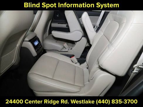 Certified 2023 Lincoln Aviator Reserve w/ Elements Package Plus image 15