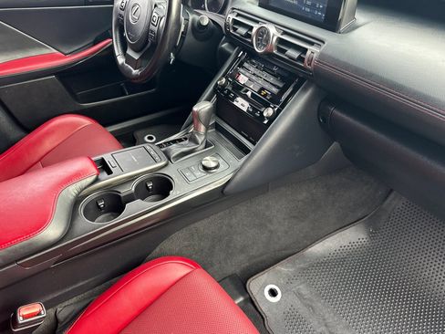 Certified 2022 Lexus IS 300 image 12