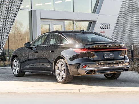 Certified 2025 Audi A5 2.0T Premium Plus Sedan w/ Premium Plus image 5