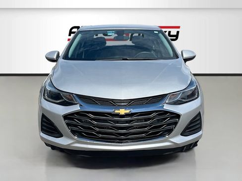 Used 2019 Chevrolet Cruze LT w/ LT Fleet Convenience Package FWD image 2