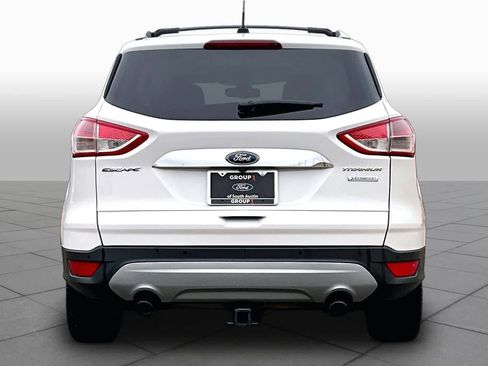 Used 2014 Ford Escape Titanium w/ Equipment Group 401A FWD image 5