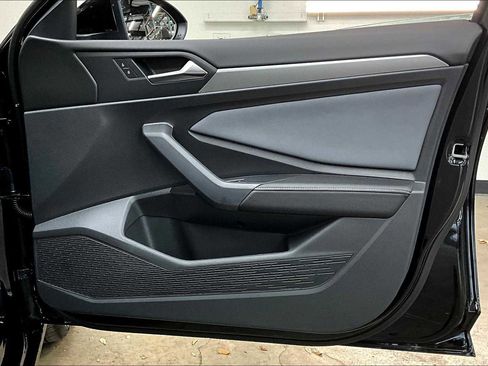 New 2026 Volkswagen Jetta SE image 27