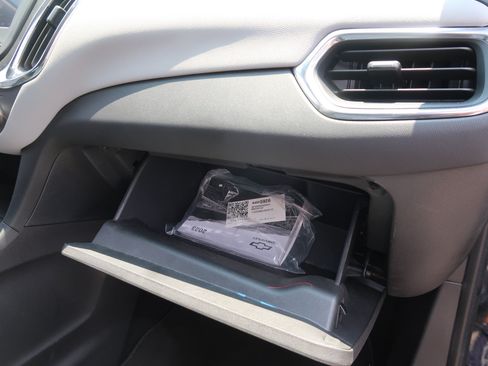 Used 2023 Chevrolet Equinox LS w/ LS Convenience Package FWD image 43