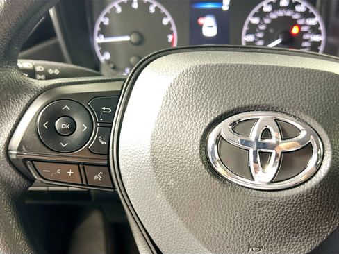 Used 2024 Toyota Corolla LE FWD image 17