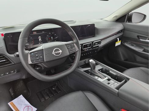 New 2026 Nissan Sentra SR image 9