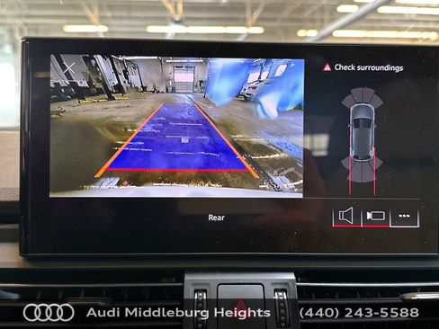 Used 2025 Audi Q5 2.0T Premium w/ Convenience Plus Package image 23