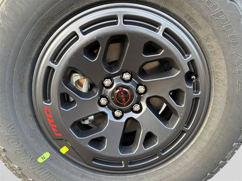 New 2026 Nissan Frontier PRO-4X w/ Pro-4x Convenience Package image 20