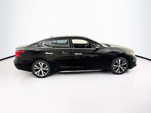 Used 2018 Nissan Maxima Platinum FWD image 4